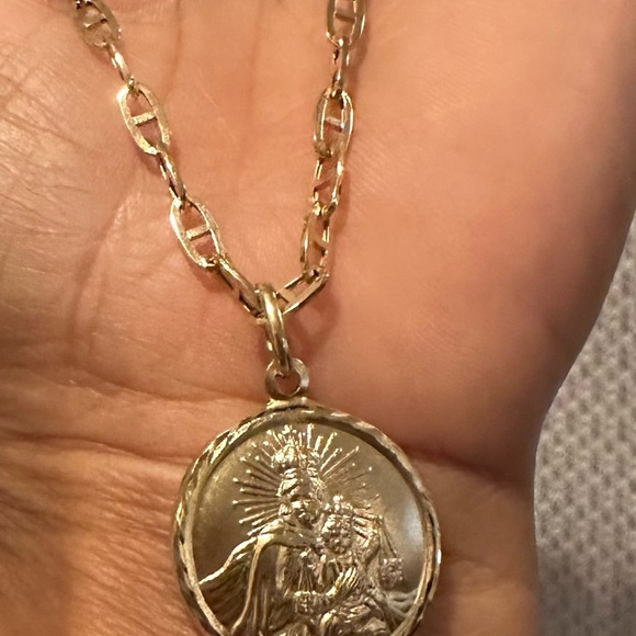 18K Solid Gold Neckace “SOLD” - Picture 2 of 2